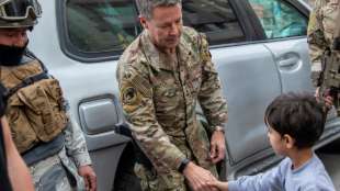 Befehlshaber der US- und Nato-Truppen in Afghanistan gibt Kommando ab