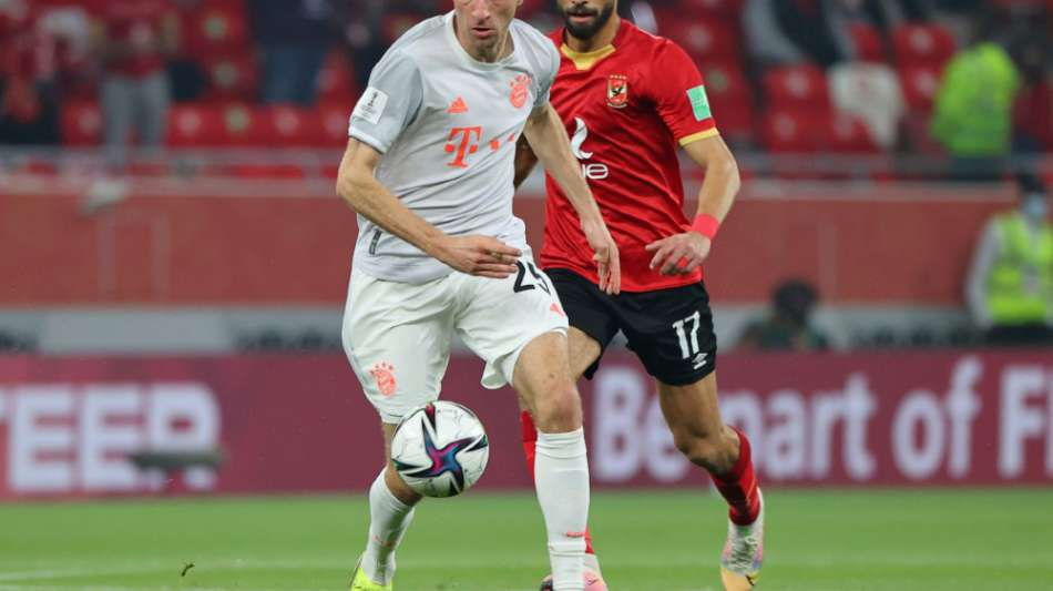 Bild: M&uuml;ller am sp&auml;ten Freitagabend in M&uuml;nchen gelandet