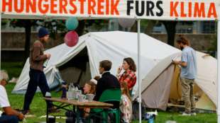 Teil hungerstreikender Klimaaktivisten droht mit Fl&uuml;ssigkeitsverweigerung