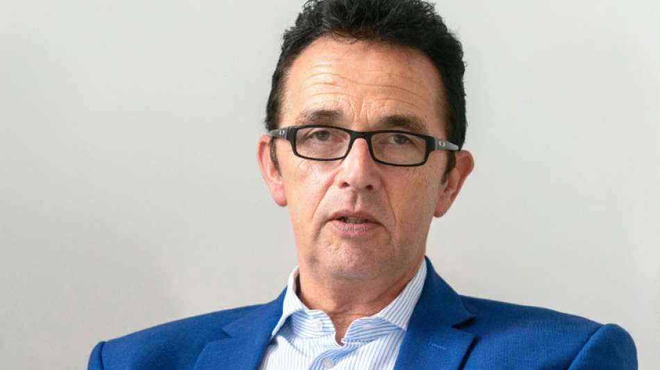 Bürgermeister von Kamp-Lintfort zieht Klage wegen Waffenscheins zurück