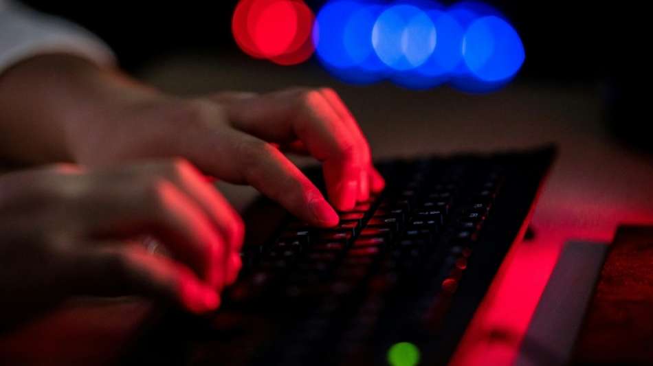 Umfrage: Soziales Leben der Menschen in Deutschland mehr und mehr online