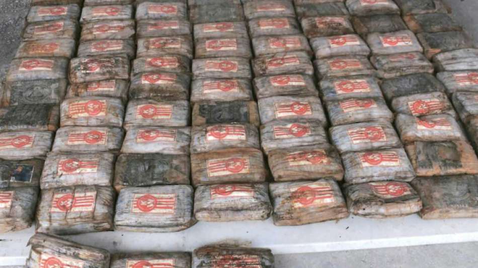 Behörden in Gambia beschlagnahmen fast drei Tonnen Kokain