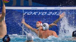 Letzte Entscheidung in Tokio: Serbiens Wasserballer Olympiasieger