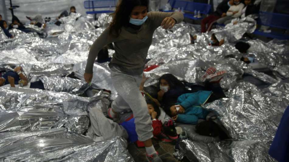 Zahl der festgenommenen Migranten an US-Grenze zu Mexiko auf 15-Jahres-Hoch