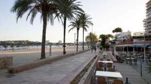 Lauterbach ruft zu Verzicht auf Reisen zu Ostern auf 