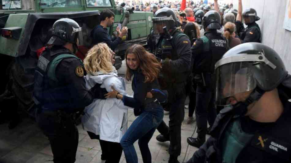 Spanien: Katalanischer Regionalpräsident stimmt trotz Polizeisperre ab