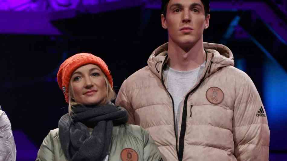 Grand Prix: Savchenko/Massot bei Skate America zun
