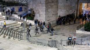 Mehr als einhundert Verletzte bei Zusammenstößen in Jerusalem
