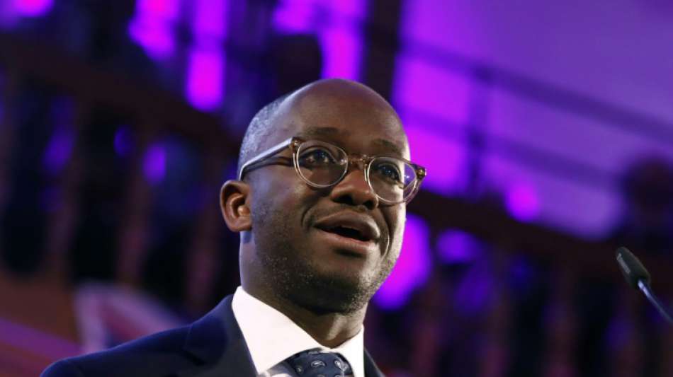 Weiterer Tory-Abgeordneter verlässt Johnsons Regierungspartei