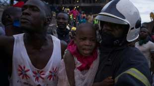 Drei Tote bei Hauseinsturz w&auml;hrend Unwetters in Uganda