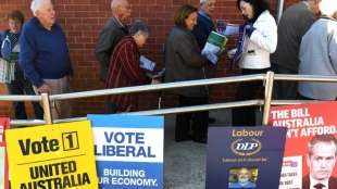 Parlamentswahl in Australien begonnen