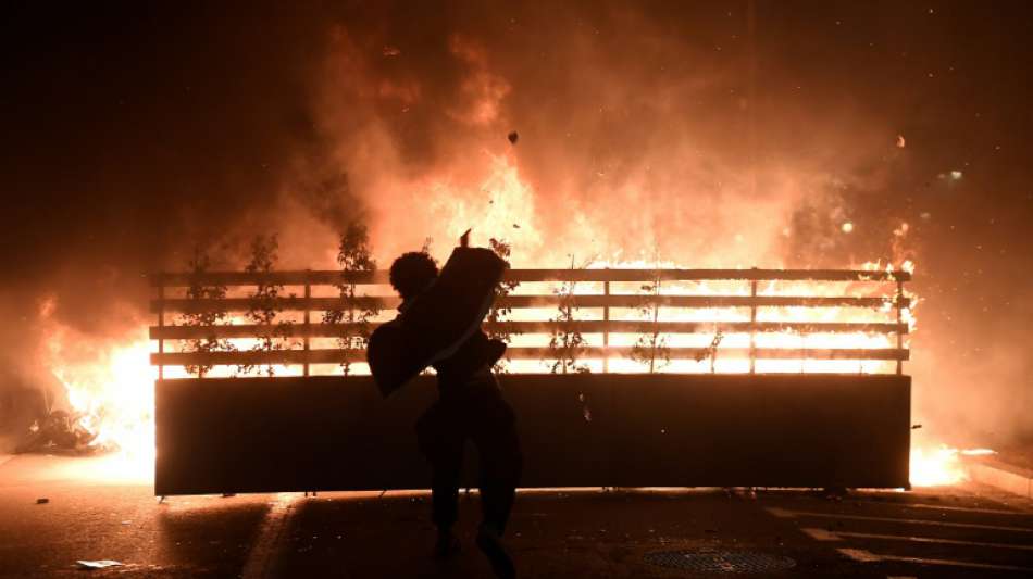 Festnahmen und Verletzte bei Protesten gegen Verhaftung von katalanischem Rapper