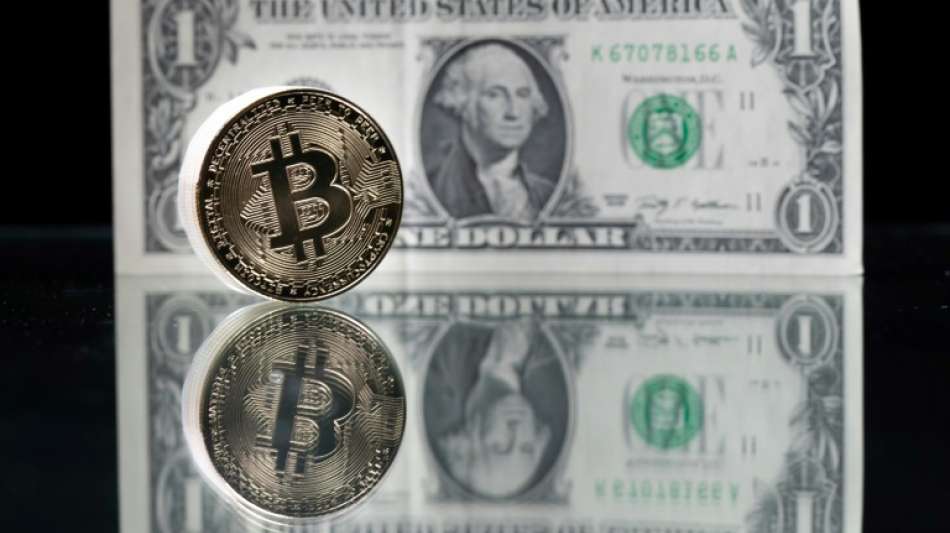 Fed-Vize warnt vor Risiken bei offiziellen Kryptowährungen