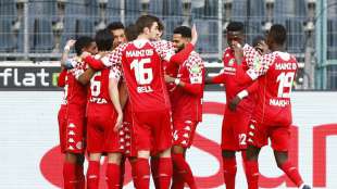 Turbo-Tor und Top-Teamwork: FSV verl&auml;sst Abstiegsplatz