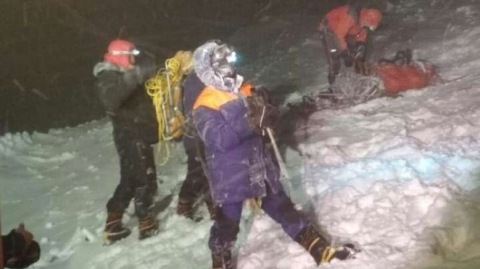 F&uuml;nf Bergsteiger sterben in Schneesturm auf dem Elbrus in Russland