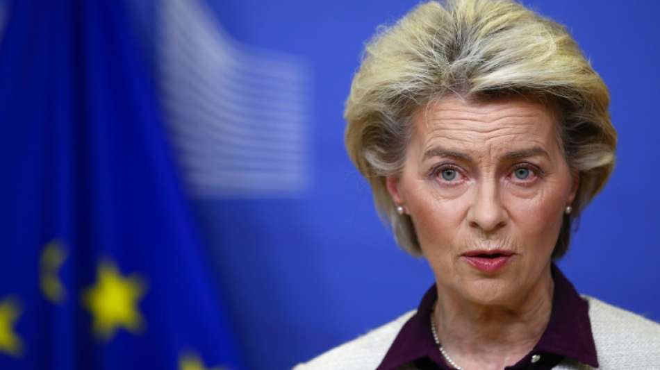 Von der Leyen fordert Stopp sämtlicher Flugreisen von und nach Südafrika