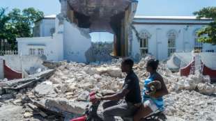 Zahl der Erdbebenopfer auf Haiti steigt auf fast 1300