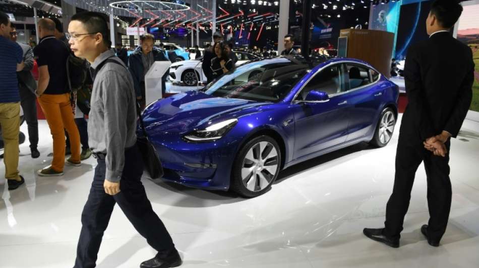 Tesla fährt im ersten Quartal mehr als 700 Millionen Dollar Verlust ein