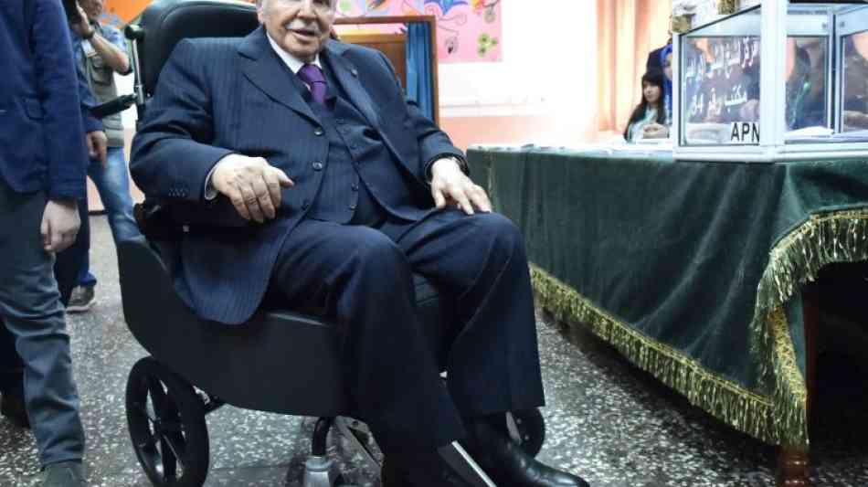 Algeriens Präsident Bouteflika zieht sich vorzeitig von seinem Amt zurück