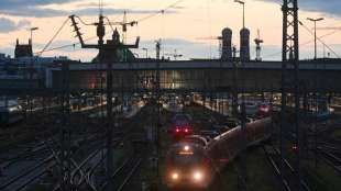 Rund 230.000 Verst&ouml;&szlig;e gegen Maskenpflicht an Bahnh&ouml;fen und Z&uuml;gen seit Jahresbeginn
