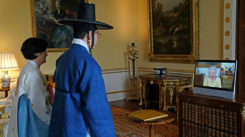 Queen nimmt ersten Termin nach Ruhepause wahr