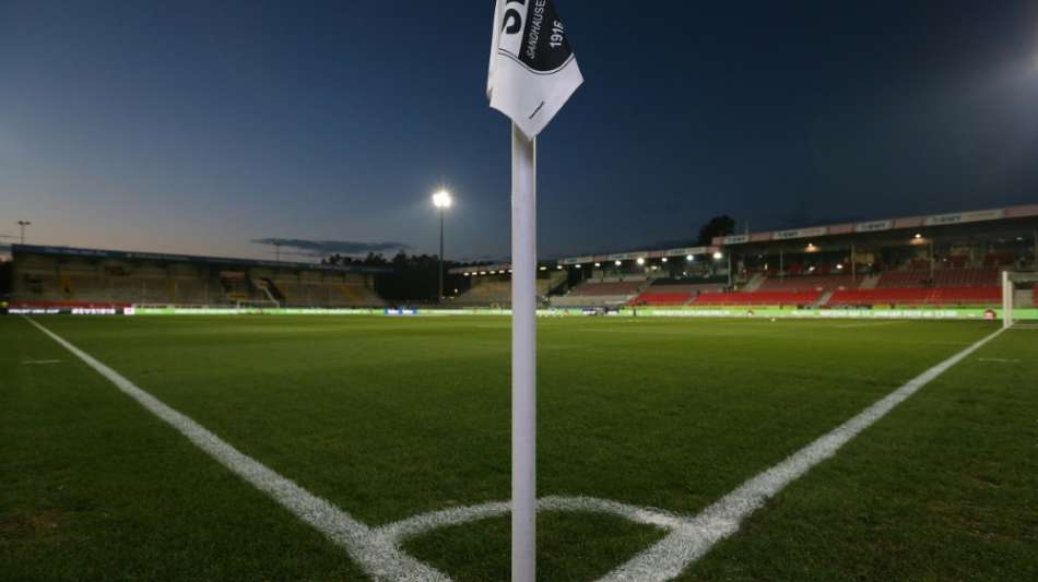 Zweitligist Sandhausen entl&auml;sst Trainer-Duo