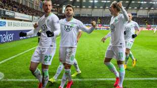Wolfsburg schafft die Trendwende - Paderborn wieder Letzter