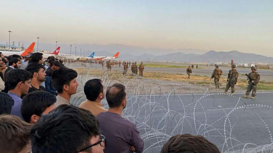 US-Soldaten feuern wegen Menschenmenge auf Kabuler Flughafen Schüsse in die Luft