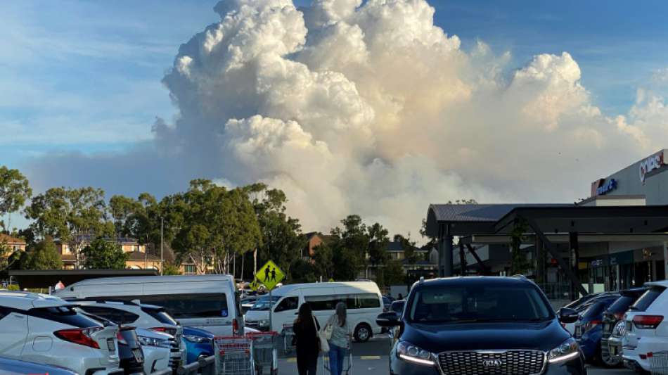 Kontrolliertes Feuer hüllt Sydney in gefährlichen Rauch
