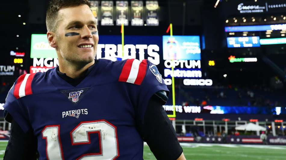 Brady überholt Manning bei Sieg der Patriots - Johnson verletzt ausgewechselt