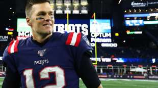 Brady überholt Manning bei Sieg der Patriots - Johnson verletzt ausgewechselt