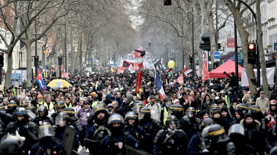 Trotz Kompromissangebots der Regierung in Frankreich kein Streikende in Sicht
