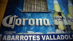 Corona-Brauerei AB InBev macht in der Krise hohen Quartalsverlust 