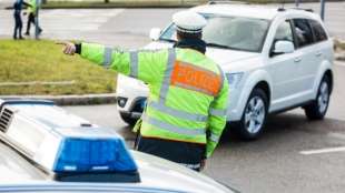 Fahrer legt bei Polizeikontrolle statt Führerschein Quittung von Fahrschule vor