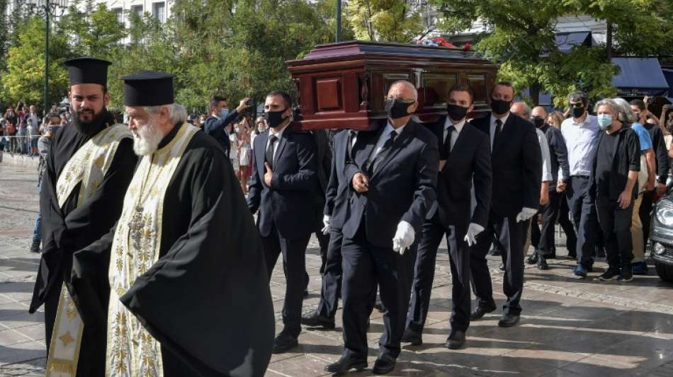 Mikis Theodorakis auf Kreta beigesetzt