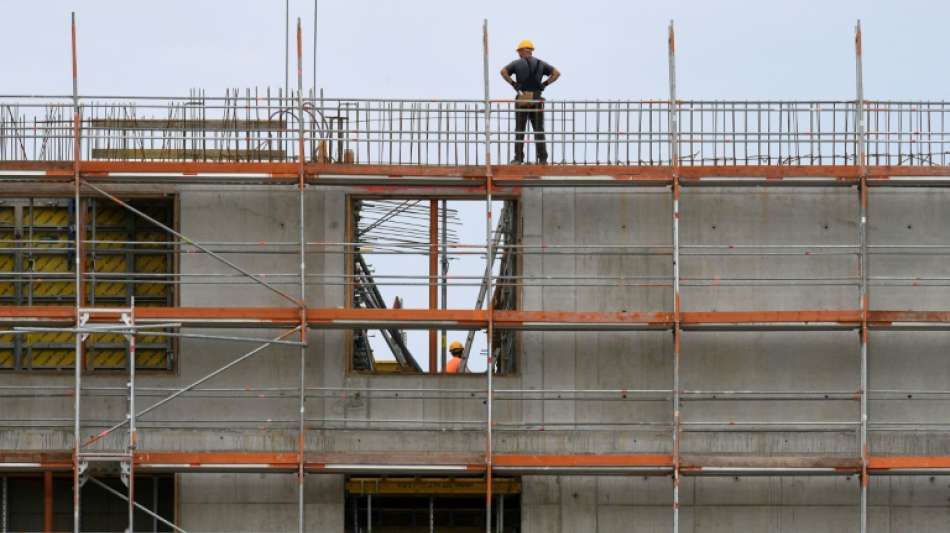 Baustoffpreise und hohe Nachfrage treiben Angebotspreise f&uuml;r Fertigh&auml;user nach oben