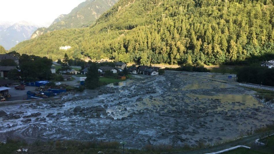 Deutsche unter acht Vermissten nach Bergrutsch in der Schweiz