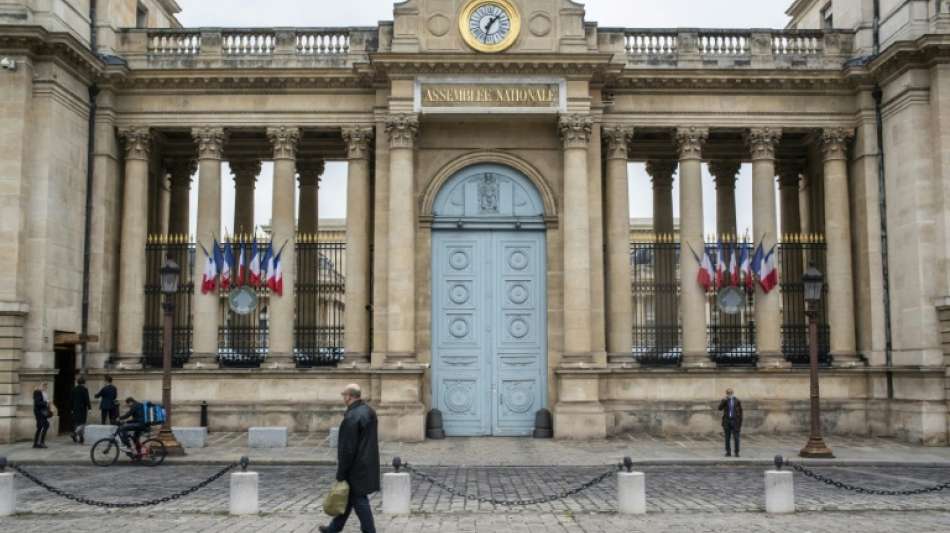 Frankreichs Nationalversammlung stimmt in erster Lesung f&uuml;r Macrons Haushaltsentwurf