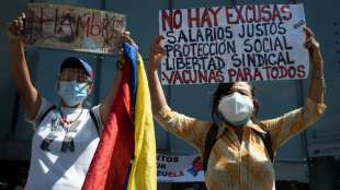 Venezuela verdreifacht Mindestlohn - Geld reicht dennoch nicht für Grundnahrungsmittel