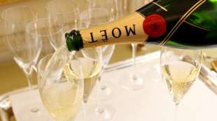 Frankreichs Champagner-Hersteller feiern Rekordumsatz in diesem Jahr