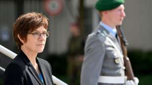 Verteidigungsministerin Kramp-Karrenbauer startet Aufarbeitung von Afghanistan-Einsatz