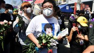 Bekannte pro-demokratische Aktivisten in Thailand müssen in U-Haft