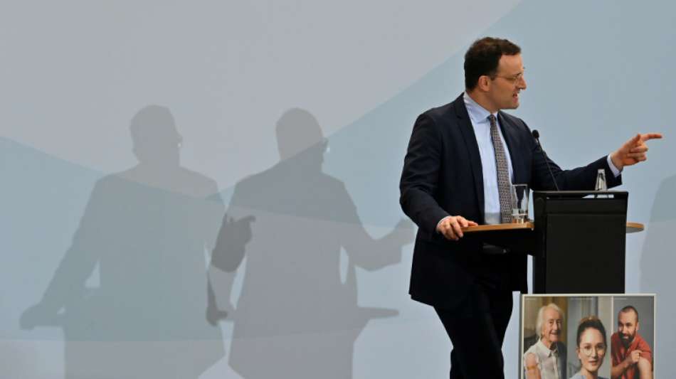 Spahn gibt Regierungserkl&auml;rung zu Impfstart ab