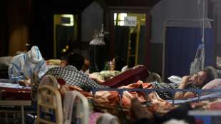 Erste Hilfslieferung aus den USA in Indien eingetroffen