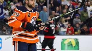 NHL: Draisaitls Serie rei&szlig;t mit den Oilers - St&uuml;tzle stark