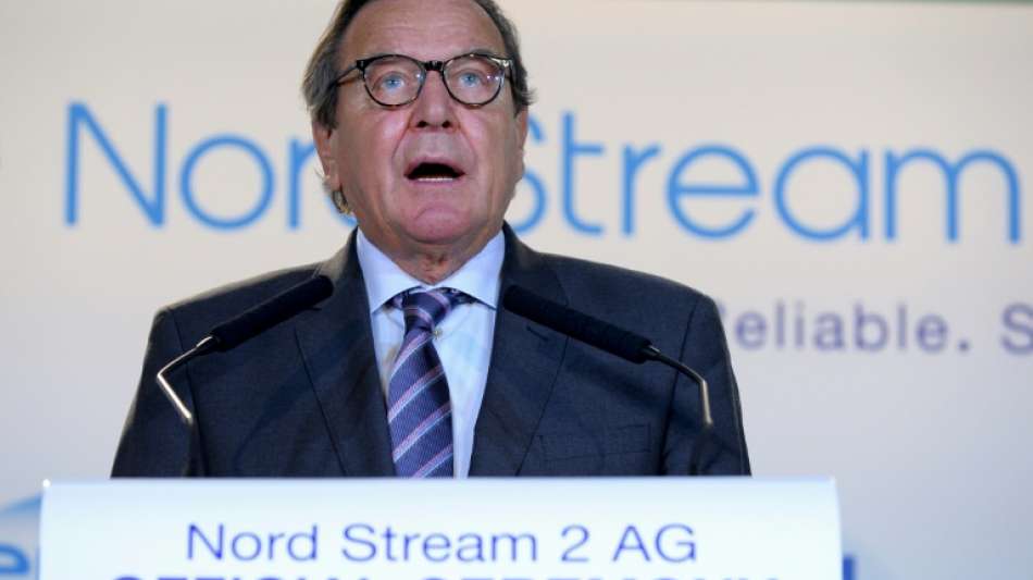 Strafanzeige gegen Altkanzler Schr&ouml;der wegen Verbrechen gegen die Menschlichkeit