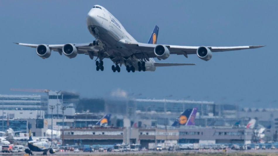 Wirtschaft: Deutsche Fluggesellschaften verlieren Marktanteile
