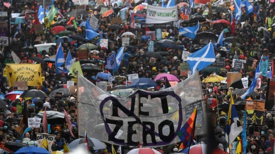 Klimaaktivisten erh&ouml;hen mit weltweiten Protesten Druck auf COP26