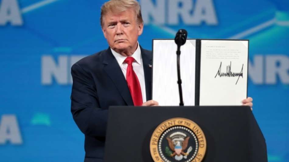 Trump zieht US-Unterschrift unter UN-Waffenhandelsvertrag zurück