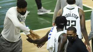 Bucks erkämpfen sich Matchball ohne Antetokounmpo 